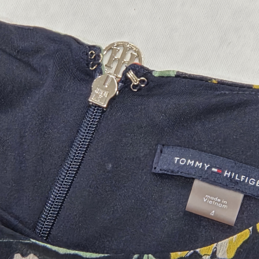 Tommy Hilfiger Floral Chiffon Dress Size 4 - Picture 3 of 11